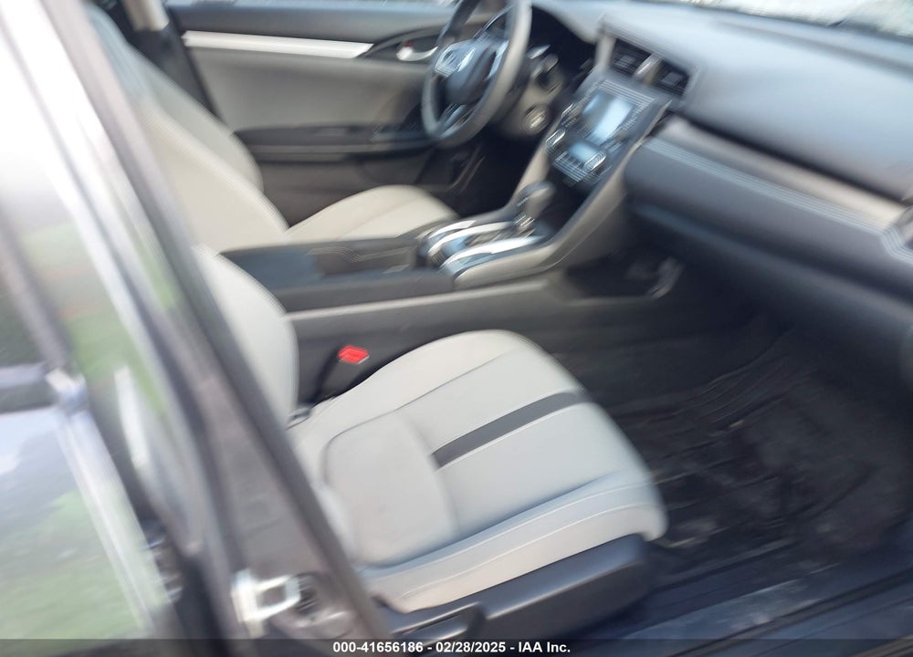 2019 HONDA CIVIC LX VIN: 2HGFC2F6XKH562075
