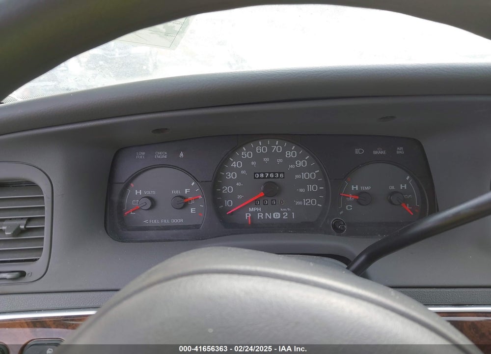 2004 MERCURY GRAND MARQUIS GS VIN: 2MEFM74W84X678832