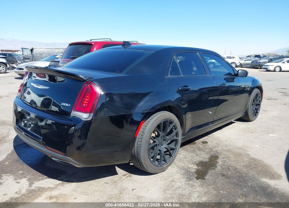 2019 CHRYSLER 300 VIN: 2C3CCAAG6KH528716