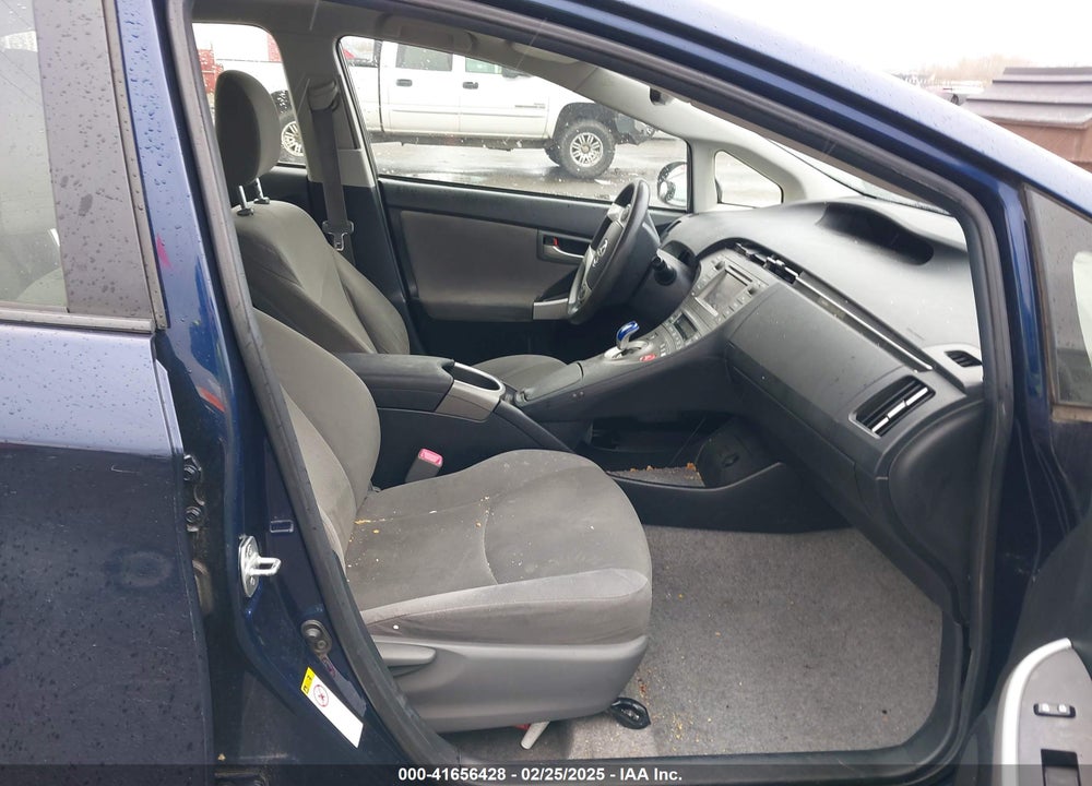 2013 TOYOTA PRIUS TWO VIN: JTDKN3DU5D1696220