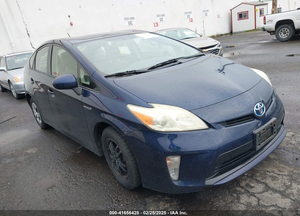 2013 TOYOTA PRIUS TWO VIN: JTDKN3DU5D1696220
