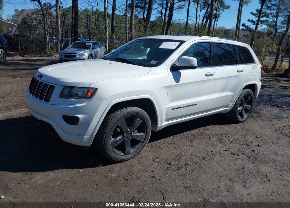 2015 JEEP GRAND CHEROKEE ALTITUDE VIN: 1C4RJFAG4FC924869