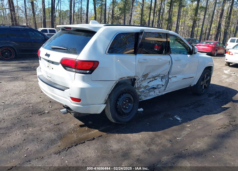 2015 JEEP GRAND CHEROKEE ALTITUDE VIN: 1C4RJFAG4FC924869