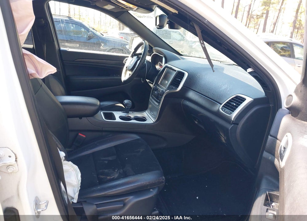 2015 JEEP GRAND CHEROKEE ALTITUDE VIN: 1C4RJFAG4FC924869