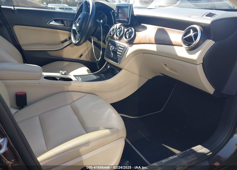 2015 MERCEDES-BENZ GLA 250 VIN: WDCTG4EB6FJ153795