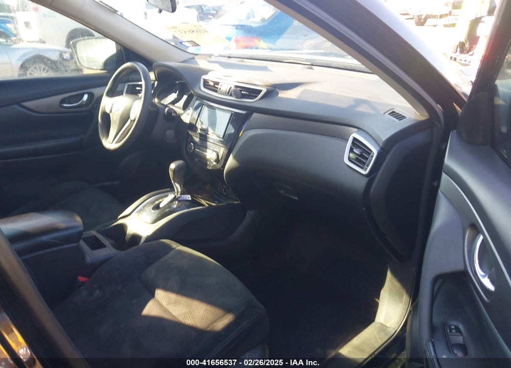 2015 NISSAN ROGUE SV VIN: 5N1AT2MT8FC911286