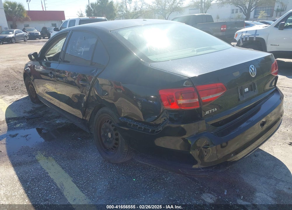 2015 VOLKSWAGEN JETTA VIN: 3VW2K7AJ4FM269107