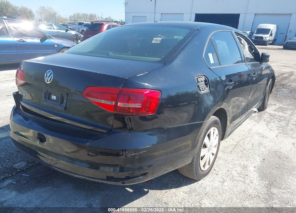 2015 VOLKSWAGEN JETTA VIN: 3VW2K7AJ4FM269107