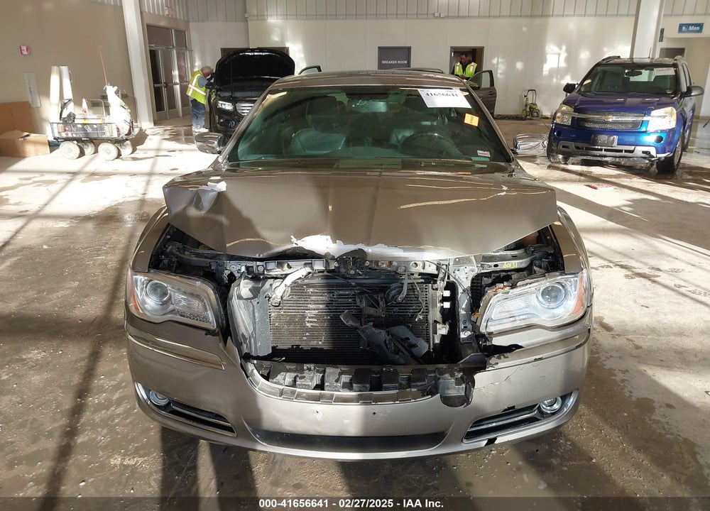 2014 CHRYSLER 300C VIN: 2C3CCAKG6EH273214