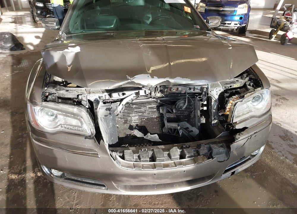 2014 CHRYSLER 300C VIN: 2C3CCAKG6EH273214