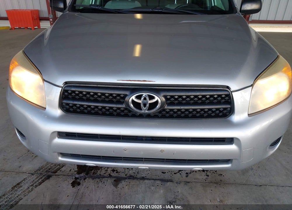 2008 TOYOTA RAV4 VIN: JTMBD33V485196884