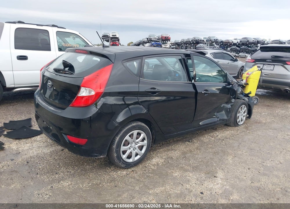 2013 HYUNDAI ACCENT VIN: KMHCT5AE7DU096831