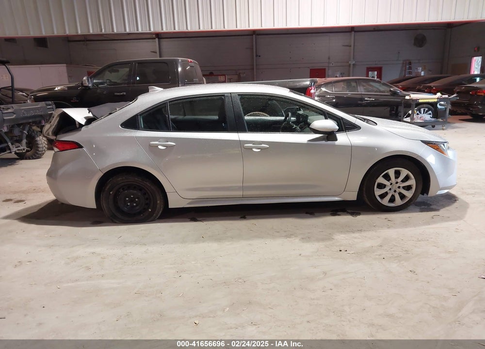 2024 TOYOTA COROLLA LE VIN: 5YFB4MDE5RP140509