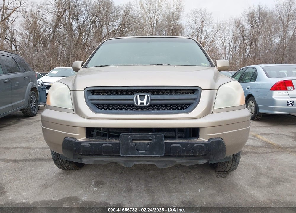 2005 HONDA PILOT EX-L VIN: 5FNYF18505B040059