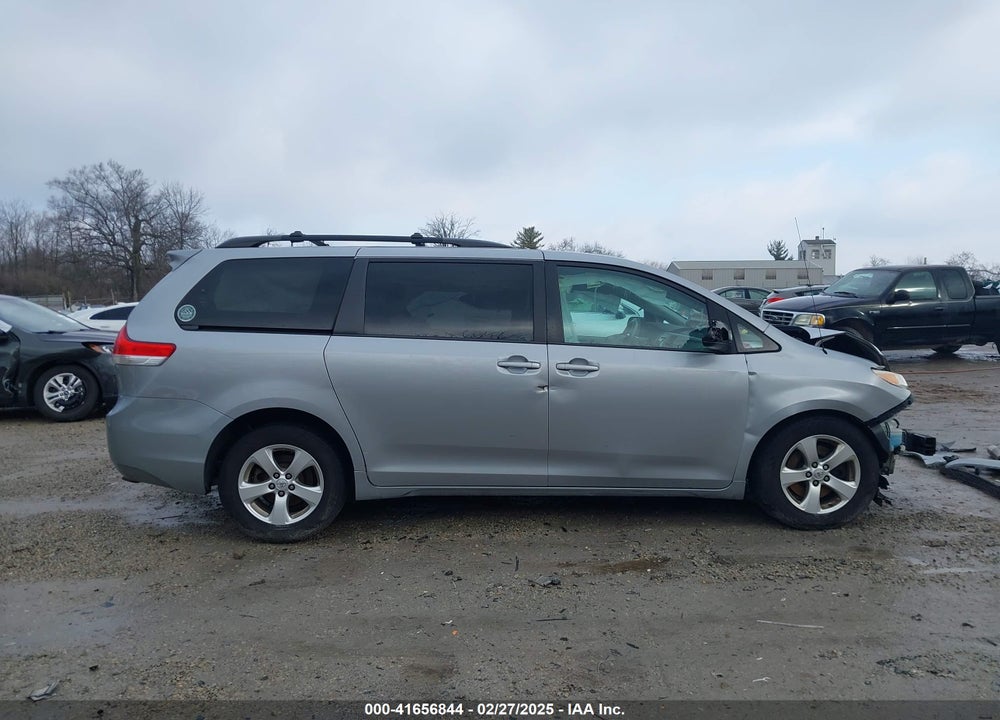 2013 TOYOTA SIENNA VIN: 5TDKK3DC6DS340328