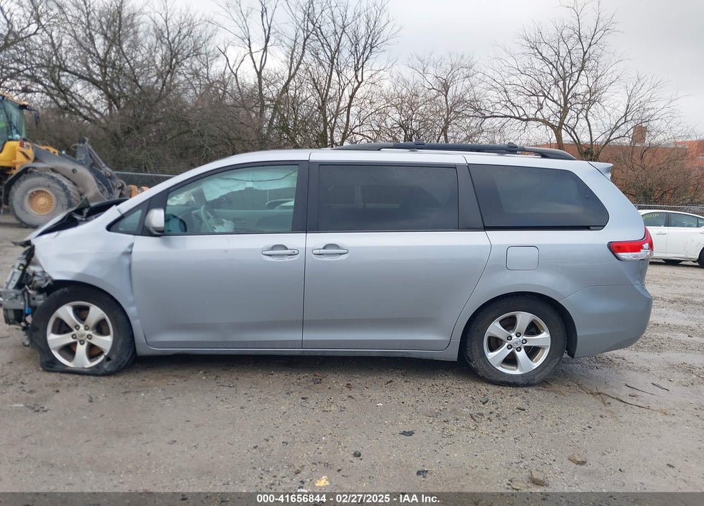 2013 TOYOTA SIENNA VIN: 5TDKK3DC6DS340328