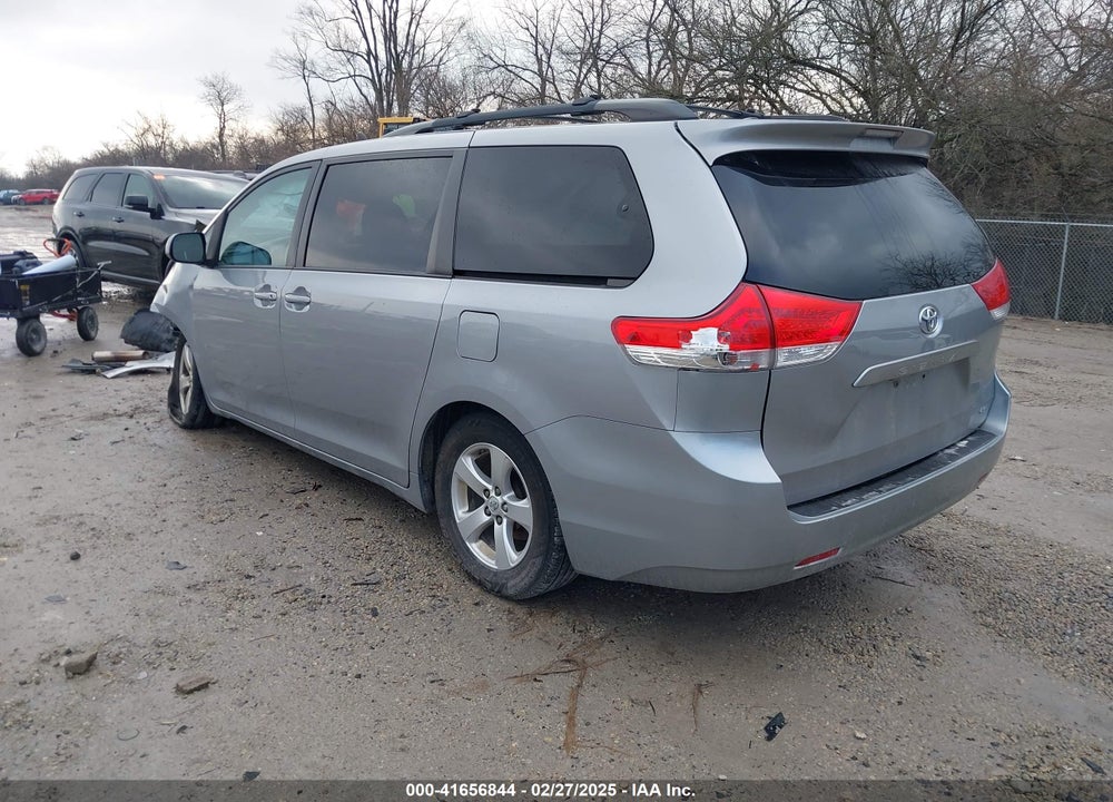 2013 TOYOTA SIENNA VIN: 5TDKK3DC6DS340328