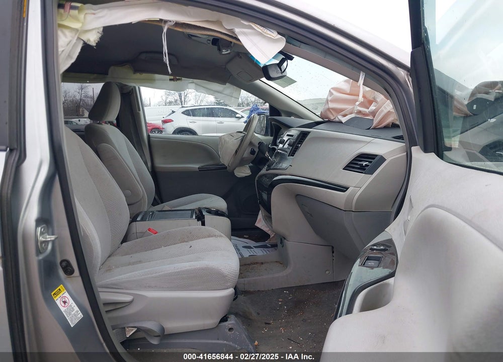 2013 TOYOTA SIENNA VIN: 5TDKK3DC6DS340328