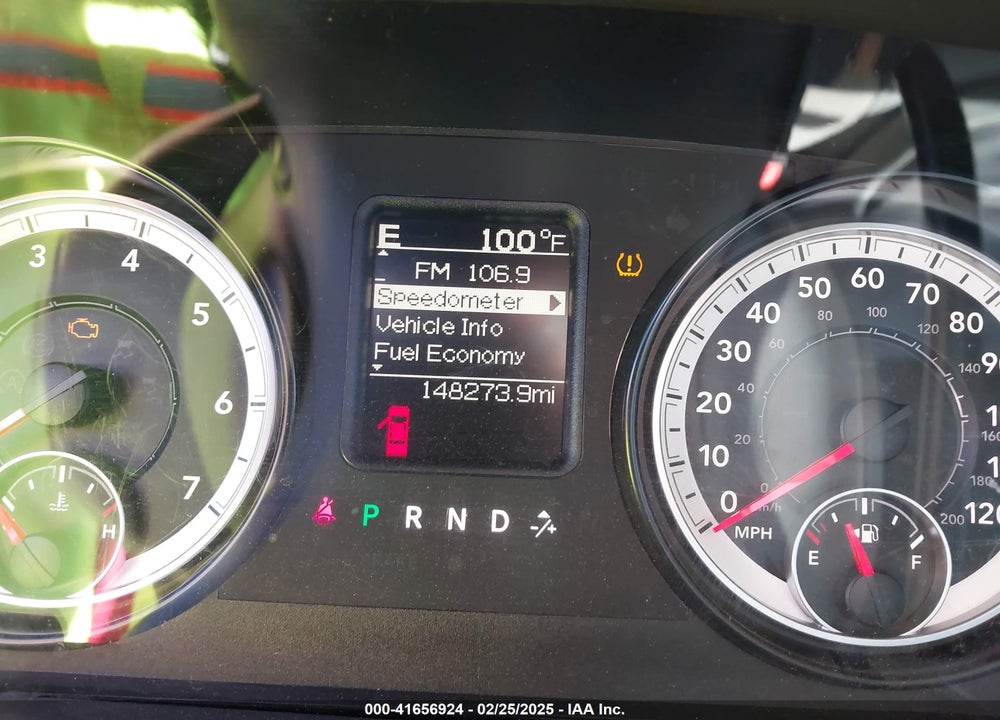 2015 RAM 2500 VIN: 3C6UR5CJ3FG614884