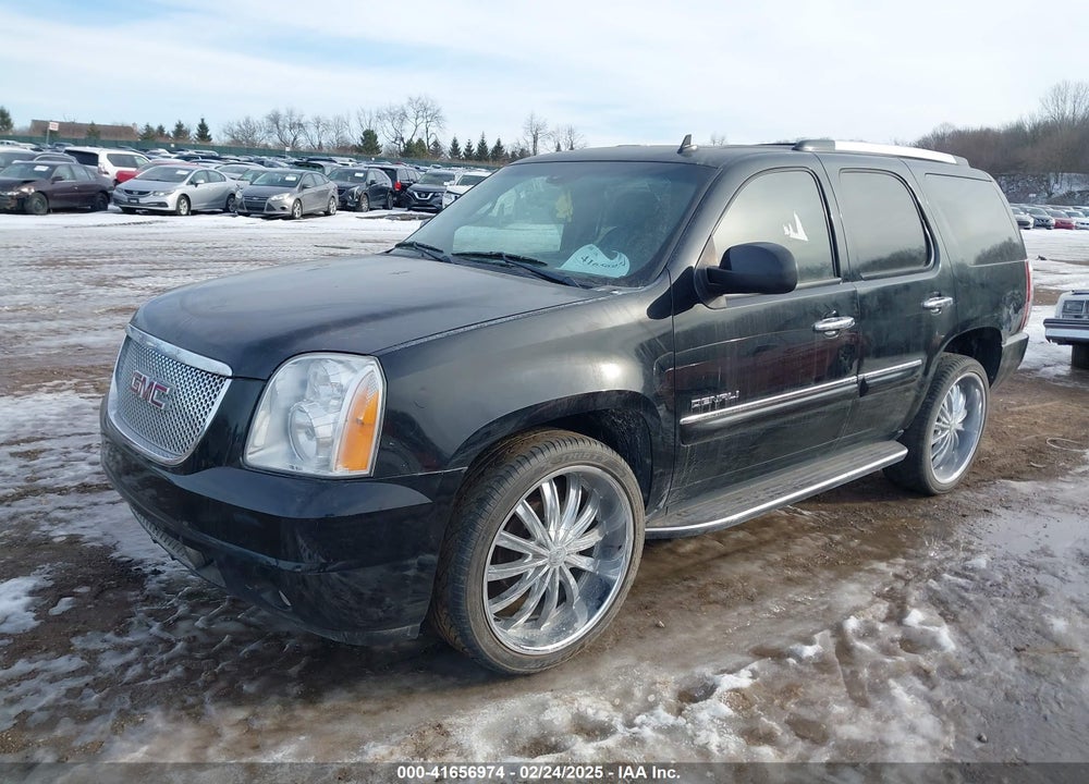 2008 GMC YUKON DENALI VIN: 1GKFK63818J199627