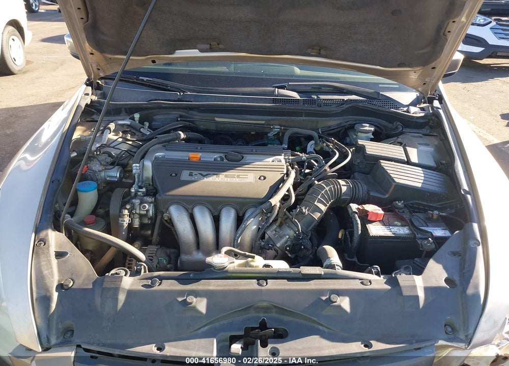 2003 HONDA ACCORD 2.4 EX VIN: JHMCM56693C075923