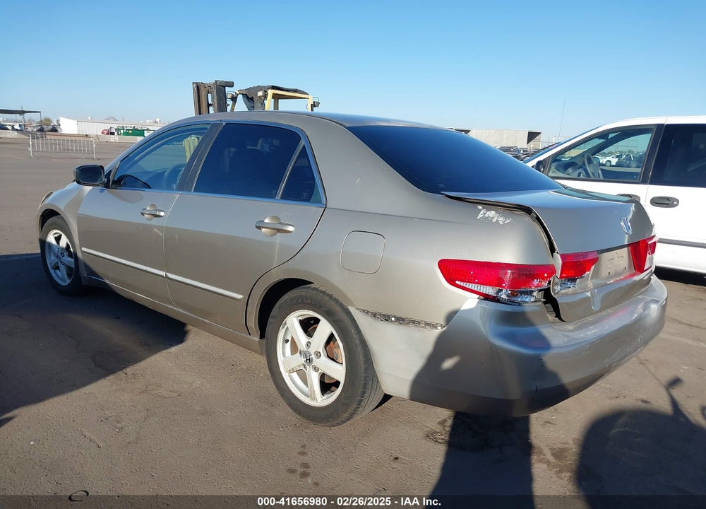 2003 HONDA ACCORD 2.4 EX VIN: JHMCM56693C075923