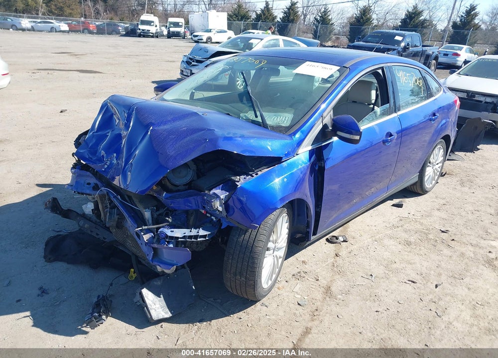 2015 FORD FOCUS VIN: 1FADP3J21FL201000