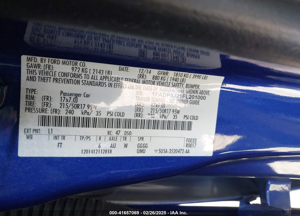 2015 FORD FOCUS VIN: 1FADP3J21FL201000
