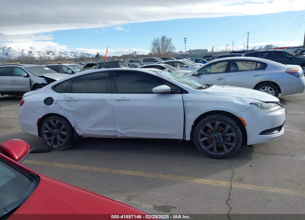 2016 CHRYSLER 200 S VIN: 1C3CCCBGXGN176538