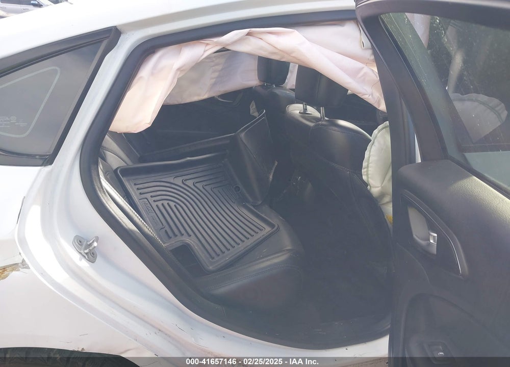 2016 CHRYSLER 200 S VIN: 1C3CCCBGXGN176538