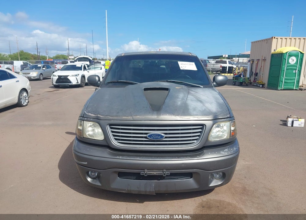 2002 FORD F-150 LARIAT VIN: 1FTRW07312KC88379