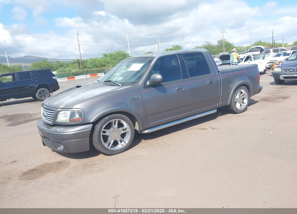2002 FORD F-150 LARIAT VIN: 1FTRW07312KC88379