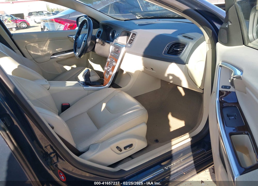 2013 VOLVO S60 VIN: YV1902FHXD2229046