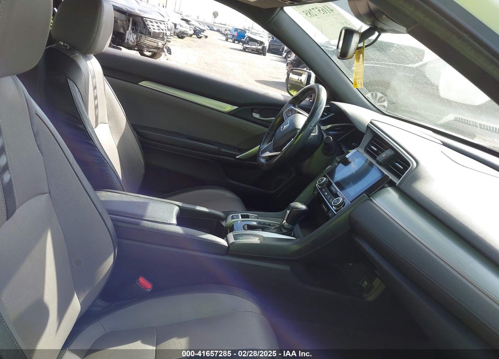 2016 HONDA CIVIC TOURING VIN: 2HGFC3B96GH352649