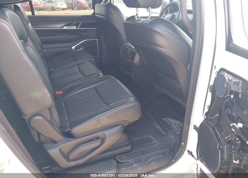 2023 JEEP WAGONEER VIN: 1C4SJSBP3PS549167