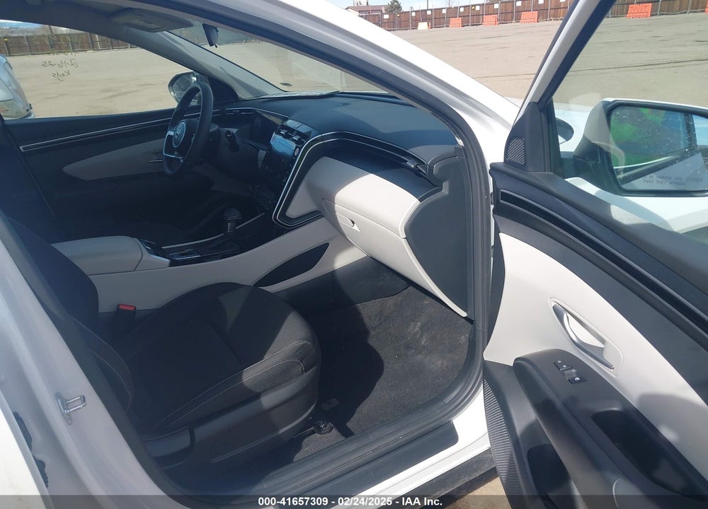 2024 HYUNDAI TUCSON SEL VIN: 5NMJBCDE2RH420538