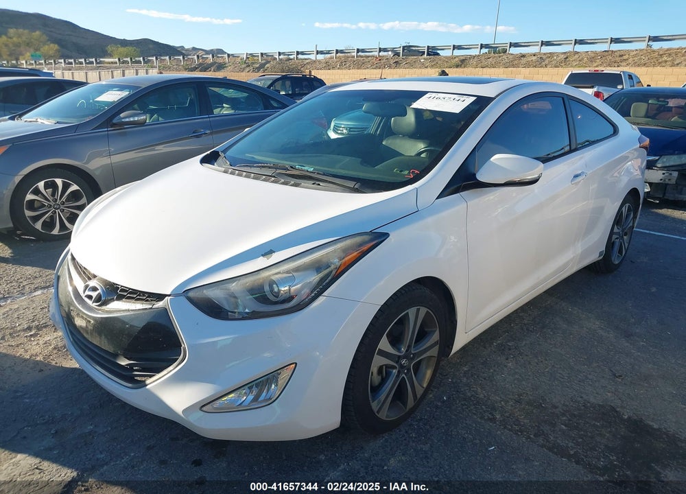 2014 HYUNDAI ELANTRA VIN: KMHDH6AH6EU024011