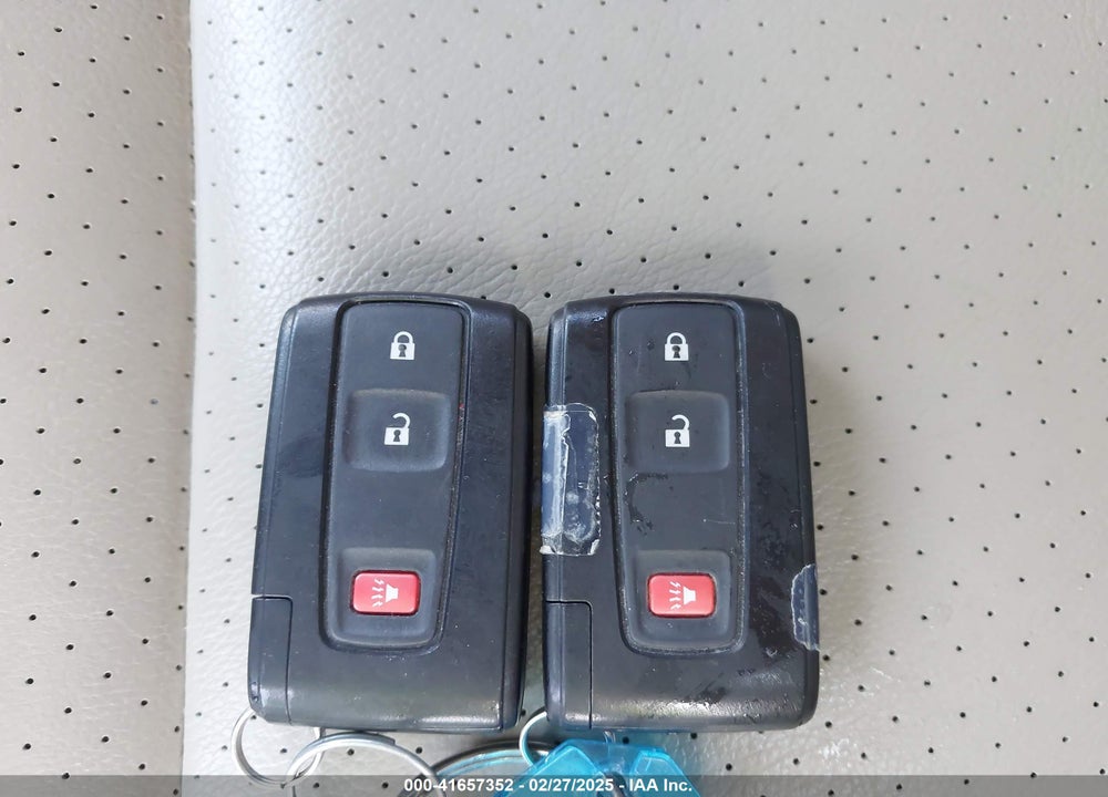 2009 TOYOTA PRIUS VIN: JTDKB20U393480774