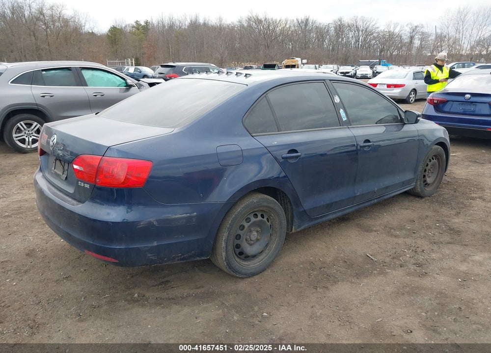 2012 VOLKSWAGEN JETTA VIN: 3VWBP7AJ7CM041809