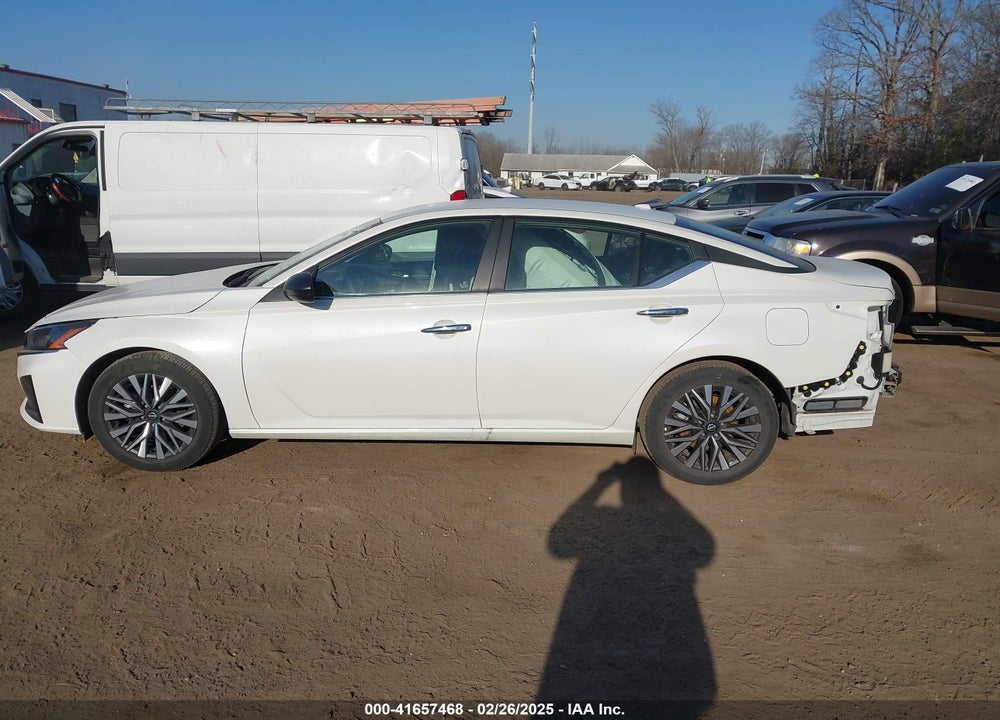 2025 NISSAN ALTIMA VIN: 1N4BL4DV6SN306130