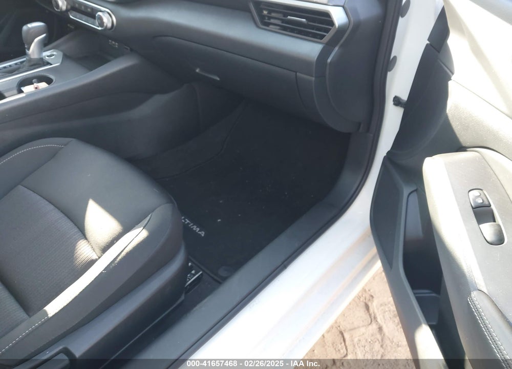 2025 NISSAN ALTIMA VIN: 1N4BL4DV6SN306130