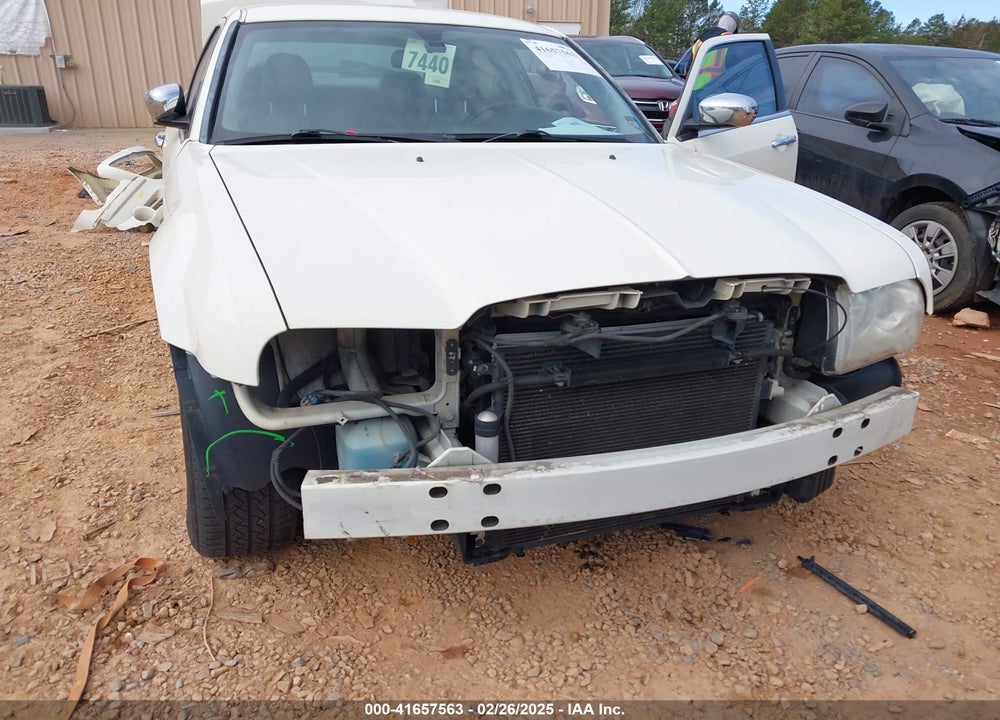 2005 CHRYSLER 300C VIN: 2C3JA63H55H657096