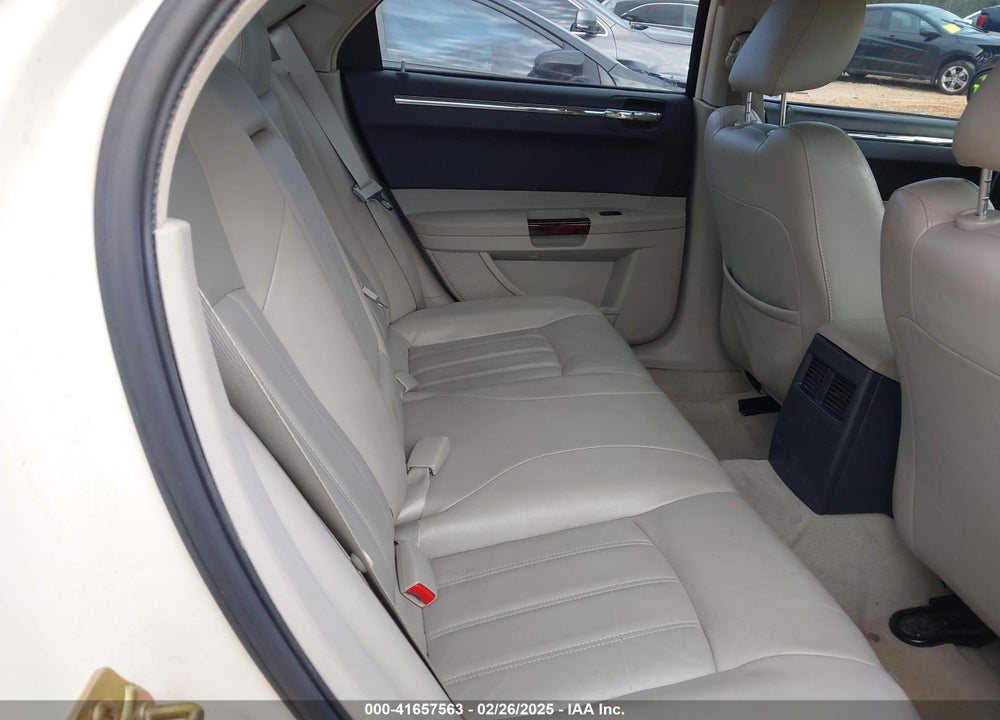 2005 CHRYSLER 300C VIN: 2C3JA63H55H657096