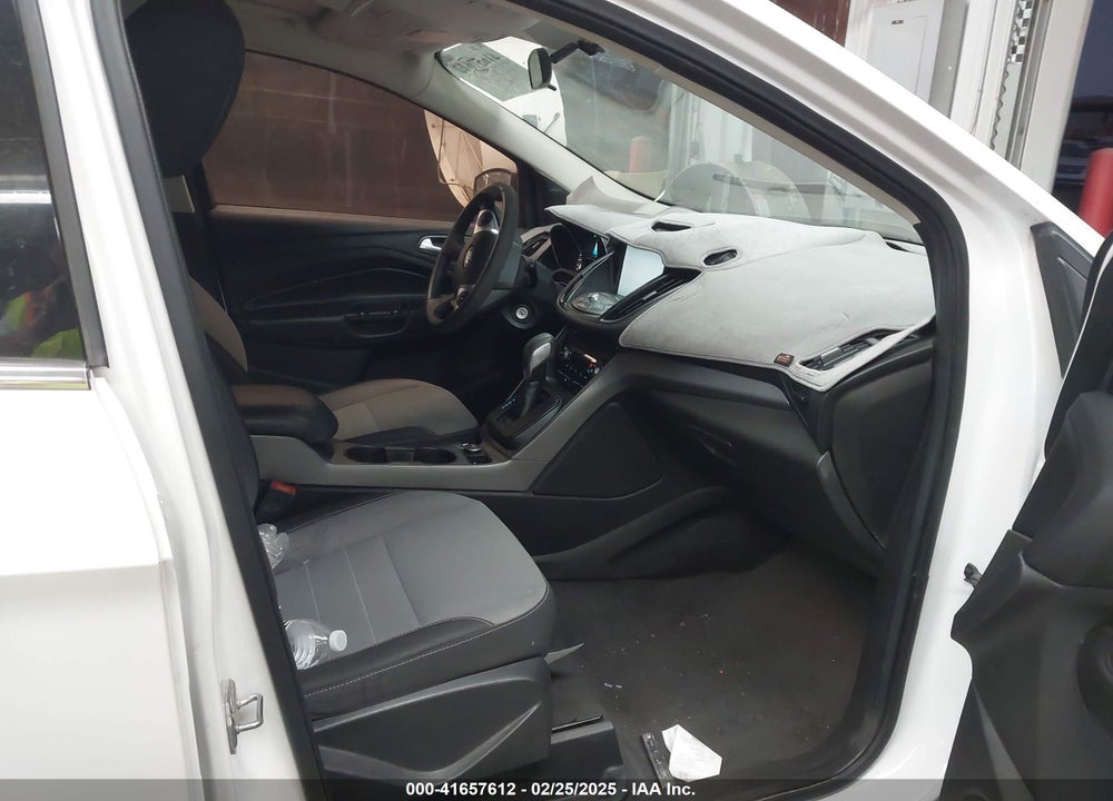 2014 FORD ESCAPE VIN: 1FMCU9G97EUC60367