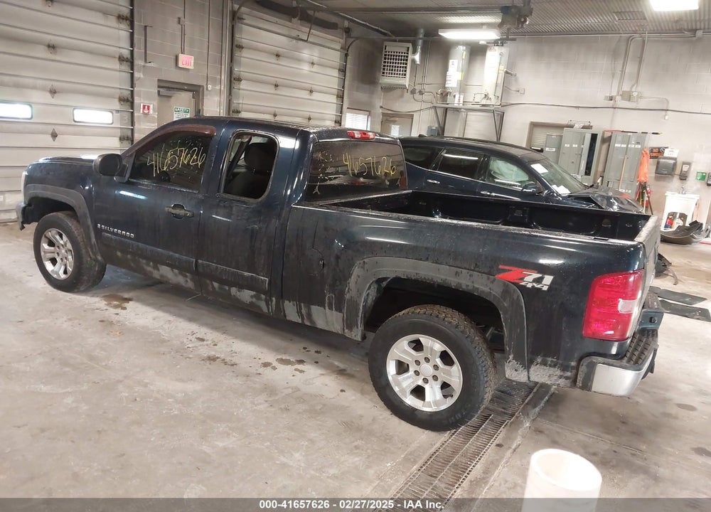 2008 CHEVROLET SILVERADO 1500 LT1 VIN: 1GCEK19J38Z229765