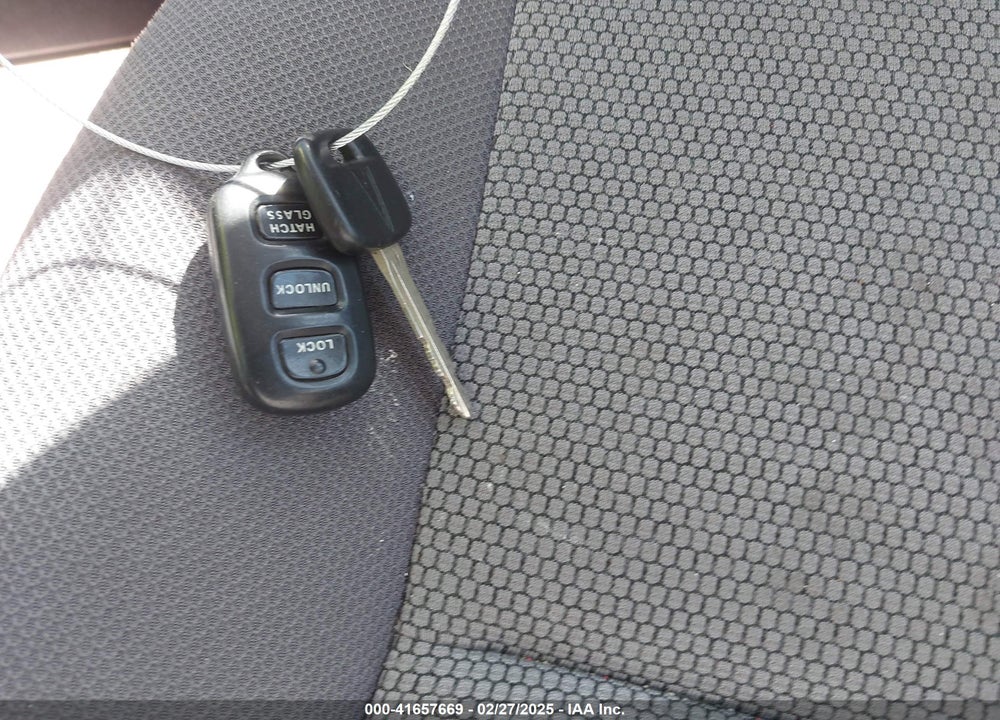 2006 PONTIAC VIBE VIN: 5Y2SL658X6Z440264