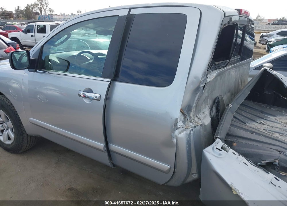2010 NISSAN TITAN VIN: 1N6AA0CA0AN302170