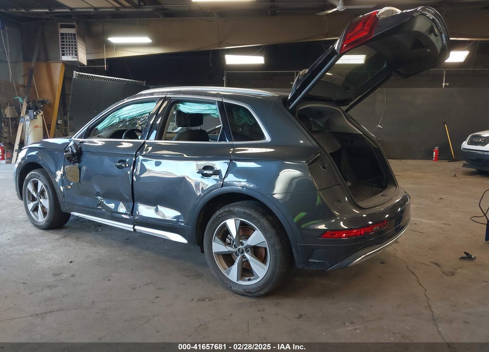 2023 AUDI Q5 PREMIUM 40 TFSI QUATTRO S TRONIC VIN: WA1ABAFY7P2053949