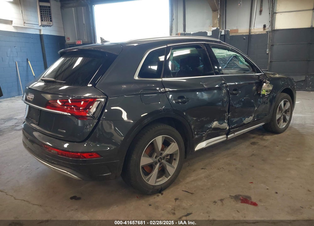 2023 AUDI Q5 PREMIUM 40 TFSI QUATTRO S TRONIC VIN: WA1ABAFY7P2053949