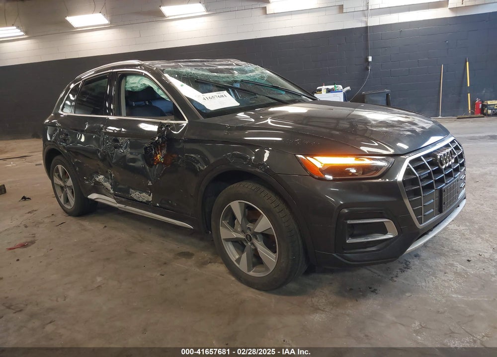2023 AUDI Q5 PREMIUM 40 TFSI QUATTRO S TRONIC VIN: WA1ABAFY7P2053949